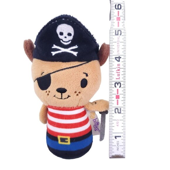 Pirate Party Pup Hallmark‎ itty bitty bittys Dog Stuffed Animal Skull Crossbones - Picture 6 of 6